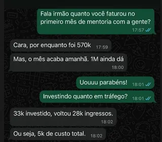 Print de conversa: mentorado relata 570 mil no primeiro mês, com 33 mil investidos em tráfego